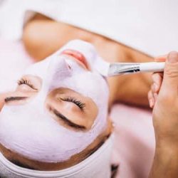 Deep Cleansing Facial Dubai for your Radiant Skin